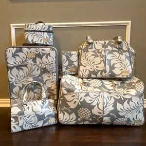 Vintage Roxy Gray Grey Rolling Luggage Set 6 piece